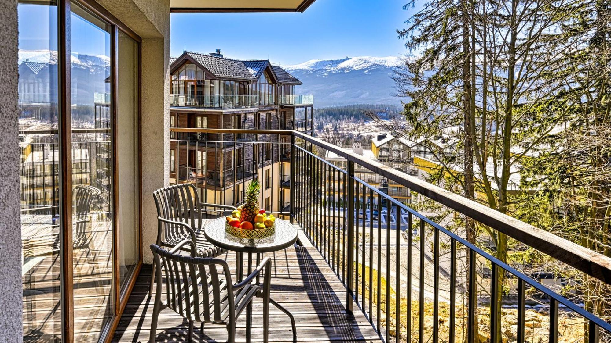 שצ'קלארסקה פוראובה Apartamenty Sun & Snow Resort Karkonosze מראה חיצוני תמונה