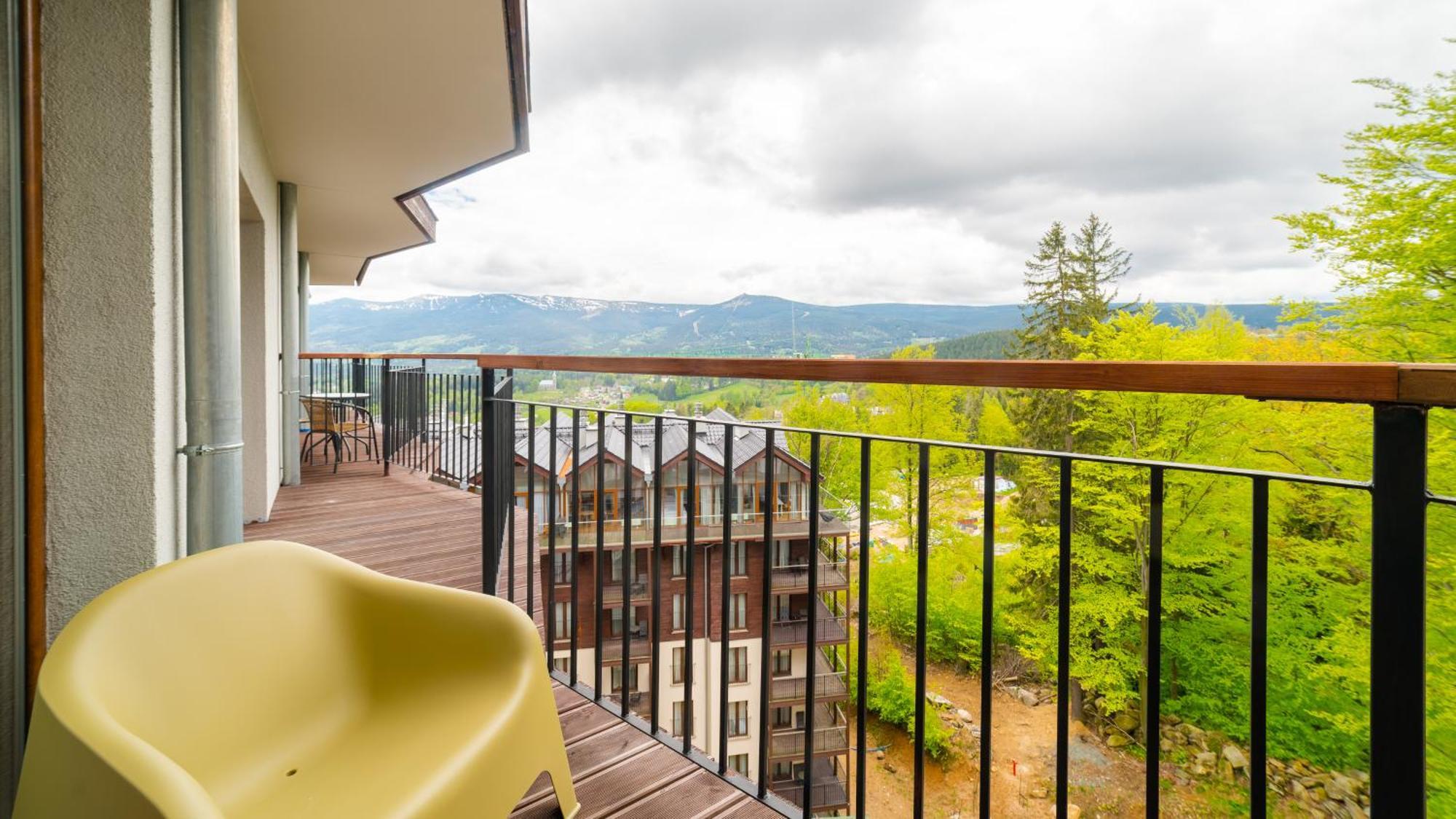 שצ'קלארסקה פוראובה Apartamenty Sun & Snow Resort Karkonosze מראה חיצוני תמונה