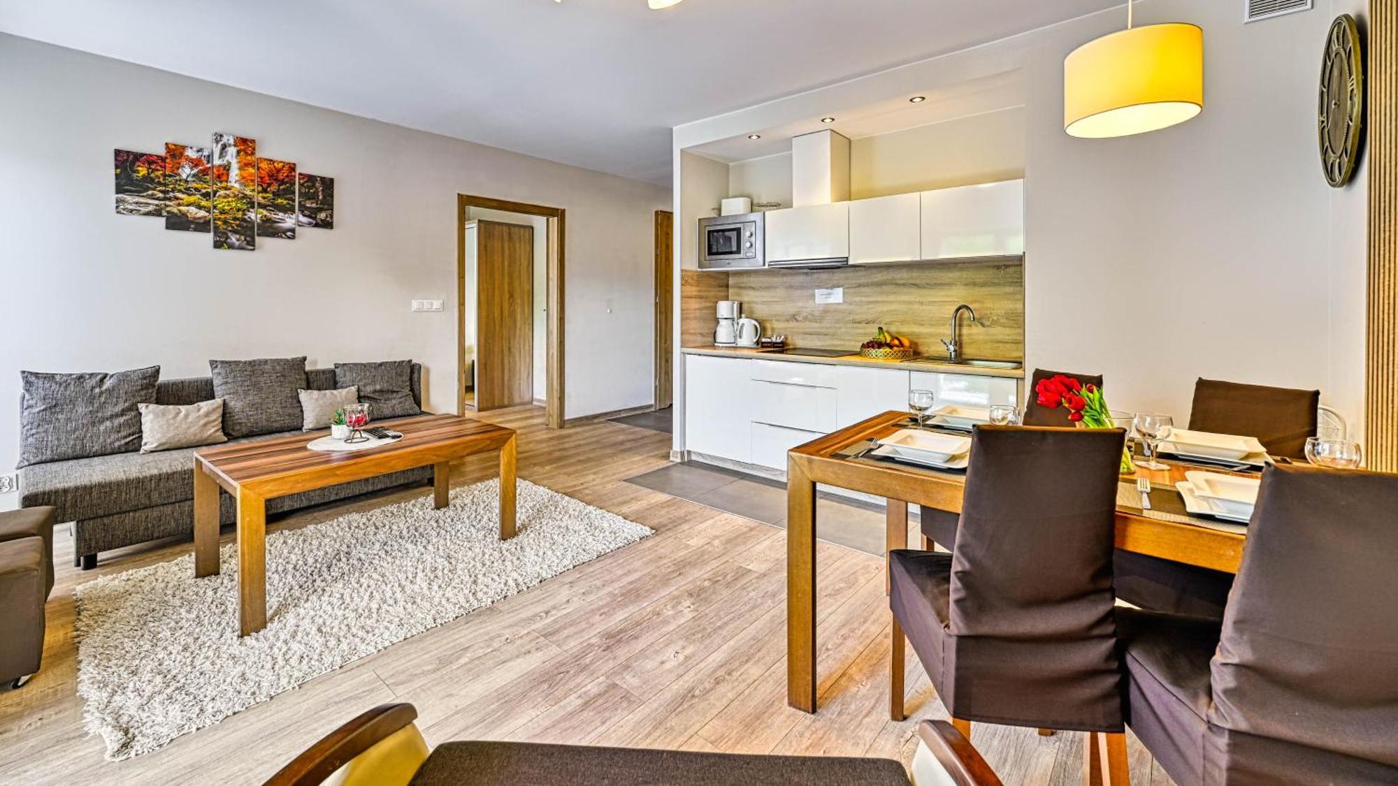 שצ'קלארסקה פוראובה Apartamenty Sun & Snow Resort Karkonosze מראה חיצוני תמונה